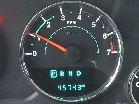 Used 2016 Jeep Wrangler Sahara image 16