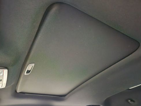 Used 2023 Toyota Tacoma Limited image 44