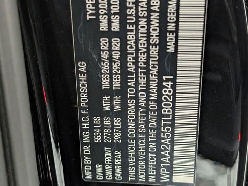 Used 2026 Porsche Macan AWD/4WD image 26