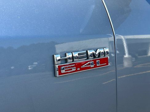Used 2020 RAM 2500 Big Horn w/ Level 1 Equipment Group AWD/4WD image 10