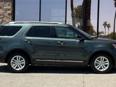 Used 2016 Ford Explorer XLT w/ Equipment Group 202A FWD image 14