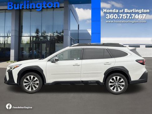 Used 2023 Subaru Outback Touring image 3