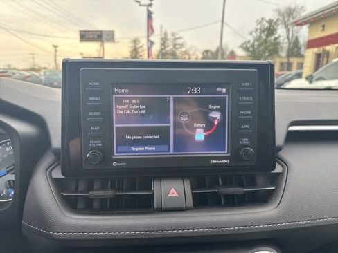 Used 2022 Toyota RAV4 LE AWD/4WD image 26