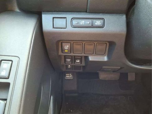 Used 2022 Nissan Frontier S w/ Technology Package AWD/4WD image 14
