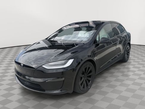 Used 2022 Tesla Model X AWD/4WD image 3