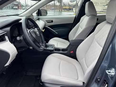 New 2026 Toyota Corolla Cross L image 17