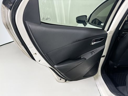 Used 2017 Toyota Yaris iA image 24