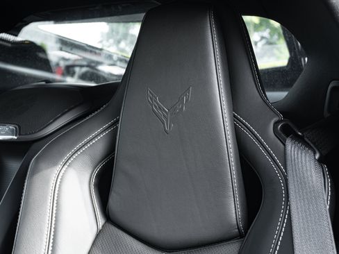 Used 2026 Chevrolet Corvette Z06 RWD image 17