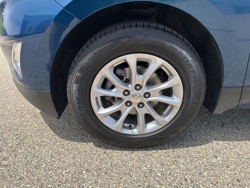 Used 2020 Chevrolet Equinox LT FWD image 8