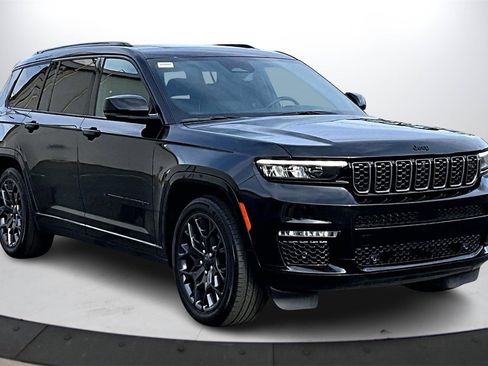 Certified 2023 Jeep Grand Cherokee L Summit image 2