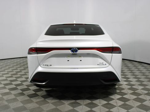 Used 2021 Toyota Mirai w/ Advanced Technology Package RWD image 37