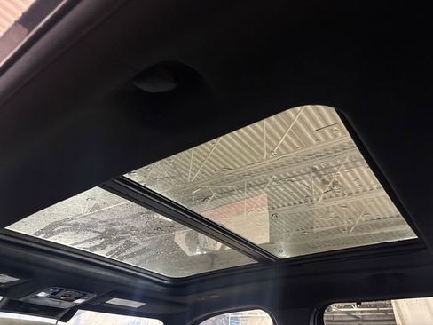 Used 2023 Toyota Tundra Platinum image 11