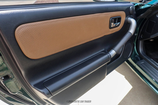 Used 2002 Toyota MR2 RWD image 65
