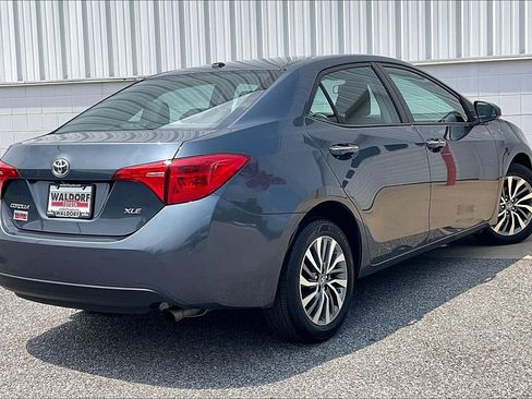 Used 2017 Toyota Corolla XLE FWD image 17