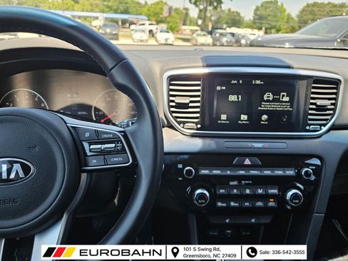 Used 2021 Kia Sportage EX FWD image 18