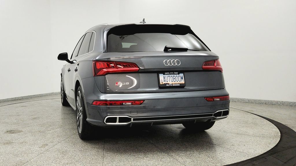 Used 2018 Audi SQ5 Prestige w/ Prestige Package AWD/4WD image 4