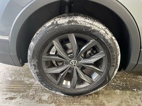 Certified 2024 Volkswagen Tiguan Wolfsburg Edition image 33