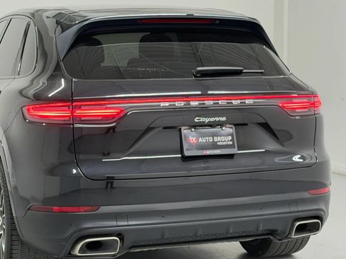 Used 2019 Porsche Cayenne AWD/4WD image 93