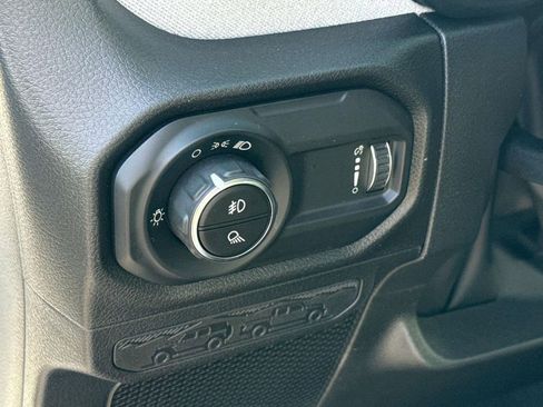 New 2026 Jeep Gladiator Sport AWD/4WD image 25
