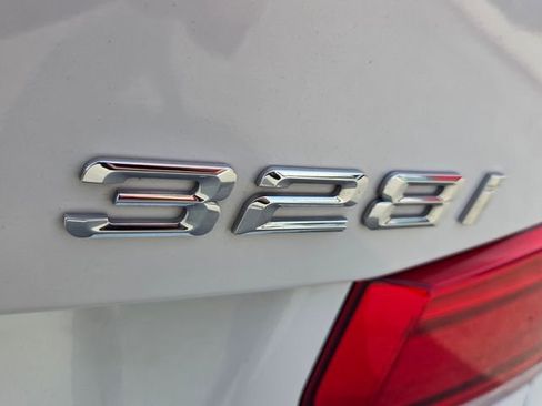 Used 2016 BMW 328i Sedan image 15