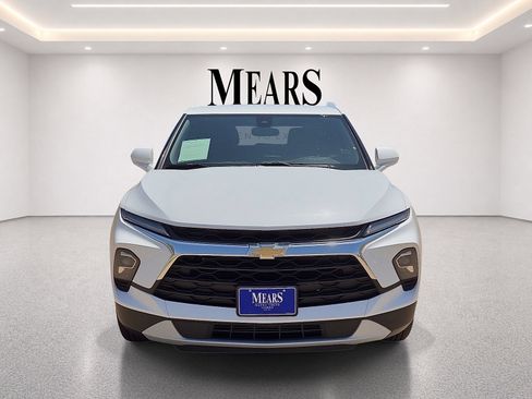 Used 2025 Chevrolet Blazer LT AWD/4WD image 8