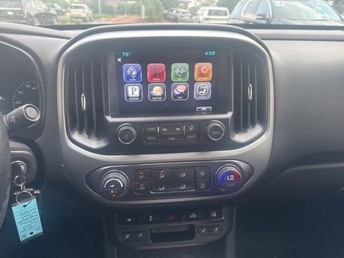Used 2015 Chevrolet Colorado LT w/ Luxury Package RWD image 10