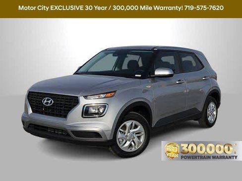 New 2026 Hyundai Venue SE FWD image 2