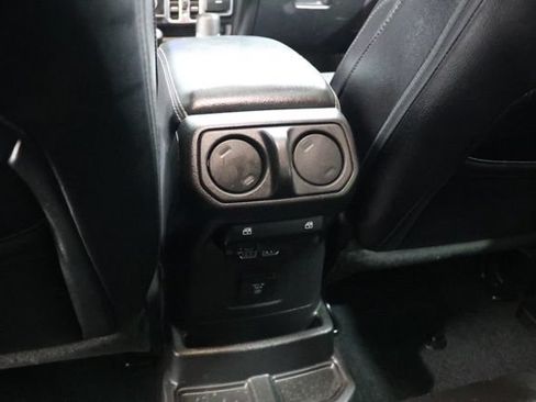 Used 2023 Jeep Wrangler Unlimited Sahara w/ Cold Weather Group AWD/4WD image 34