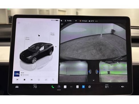 Used 2023 Tesla Model Y Long Range image 35