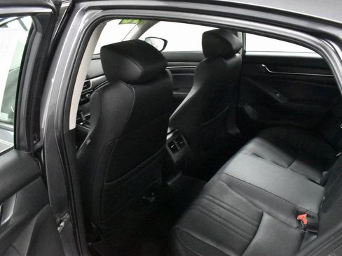 Used 2018 Honda Accord EX-L image 16