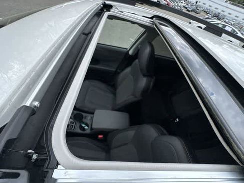 Certified 2025 Subaru Crosstrek 2.5i Limited image 6