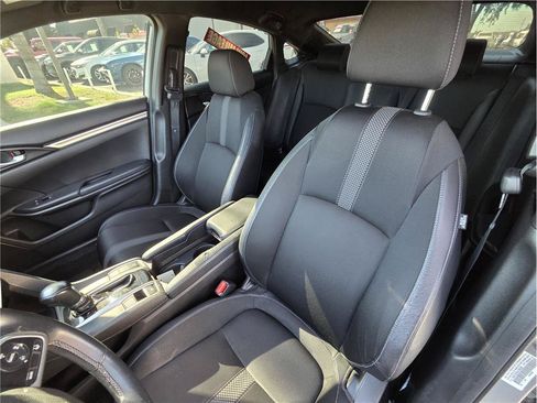 Used 2020 Honda Civic Sport image 12
