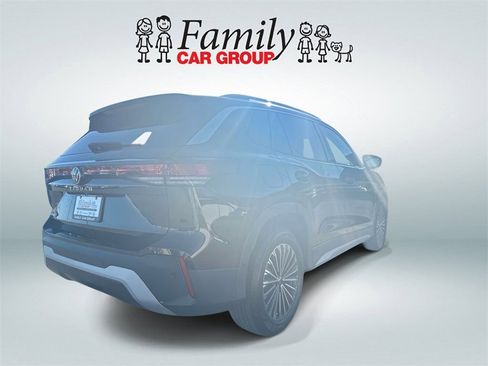 New 2026 Volkswagen Tiguan S FWD image 3