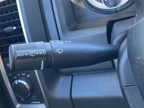 Used 2024 RAM 1500 Classic SLT image 20