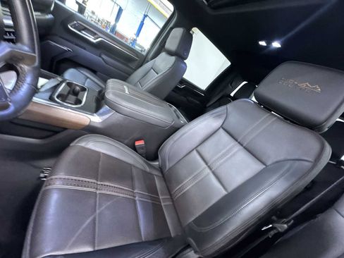 Used 2024 Chevrolet Silverado 2500 High Country w/ High Country Premium Package image 14