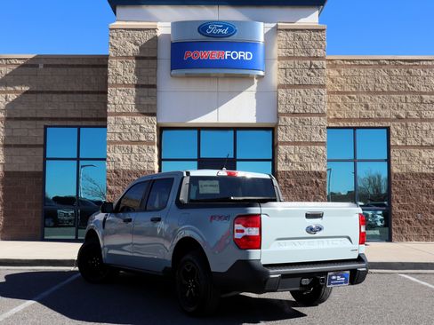 Certified 2023 Ford Maverick XLT w/ Equipment Group 300A Standard image 8