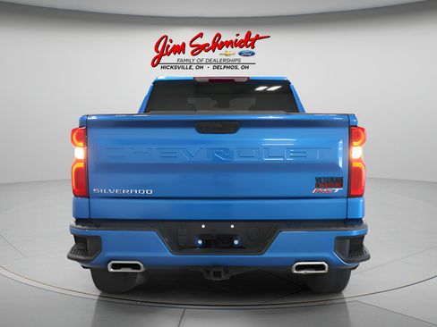 Used 2024 Chevrolet Silverado 1500 RST AWD/4WD image 5