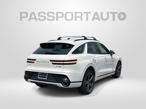 Used 2024 Genesis GV70 3.5T Sport w/ Sport Advanced Package AWD/4WD image 5