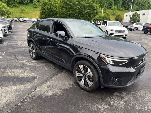 Used 2023 Volvo C40 P8 Recharge Plus w/ Protection Package Premier AWD/4WD image 8