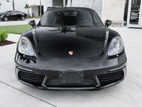 Used 2021 Porsche 718 Boxster RWD image 6