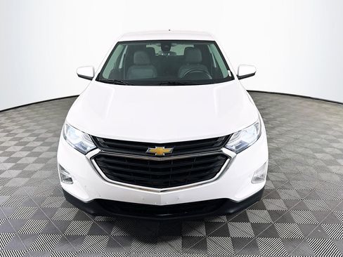 Used 2020 Chevrolet Equinox LT FWD image 2