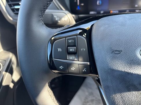 Used 2025 Ford Escape Active w/ Cold Weather Package image 32