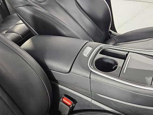 Used 2022 Hyundai Santa Fe Calligraphy w/ Cargo Package image 16