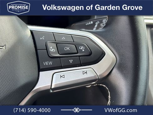 Used 2023 Volkswagen Tiguan SE FWD image 19