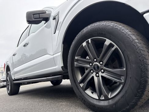 Used 2022 Ford F150 XLT w/ Equipment Group 302A High image 9