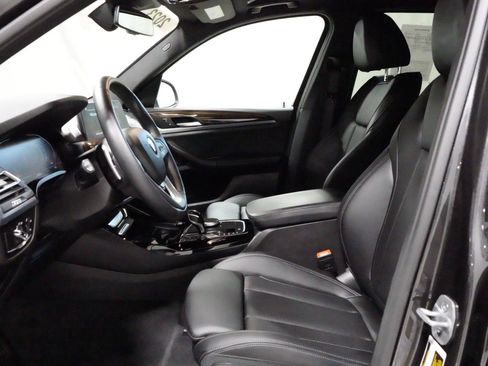 Used 2023 BMW X3 xDrive30i w/ Convenience Package image 2