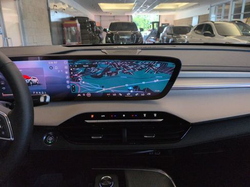 New 2026 Buick Enclave Preferred w/ Power Package AWD/4WD image 14