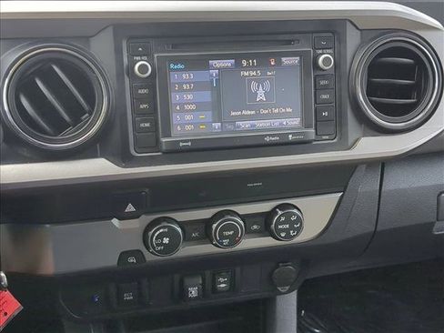 Used 2019 Toyota Tacoma SR5 image 14