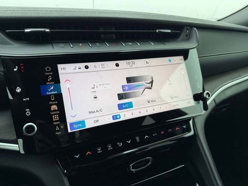 New 2026 Jeep Grand Cherokee Altitude image 35