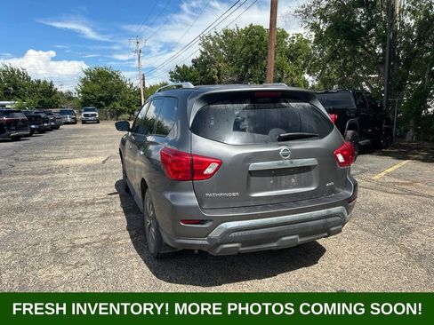 Used 2018 Nissan Pathfinder S AWD/4WD image 5